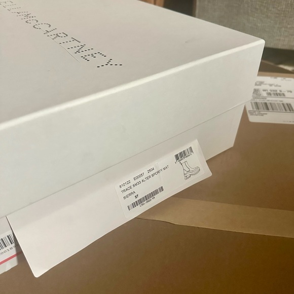 Stella McCartney | Trace Chelse Boots in Rust, size 37 (7.5-8 US - fits large) - Picture 11 of 11